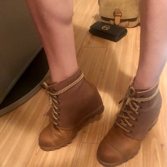 BNWOT Sorrel PDX premium ladies wedge sexy winter boots - Picture 8 of 13